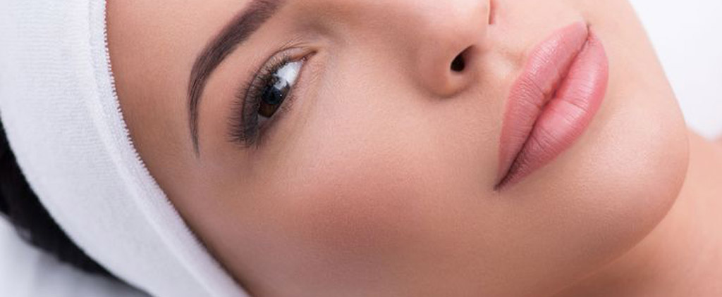 Why You Need a Doctor for Lip Injections